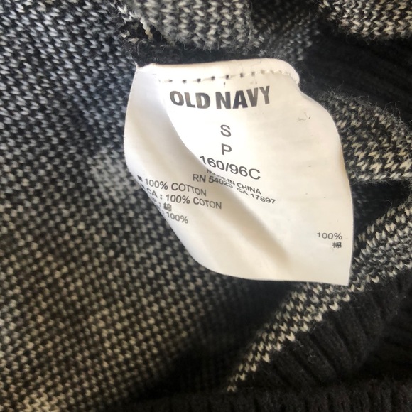 Old Navy Maternity Sweater - Picture 7 of 7